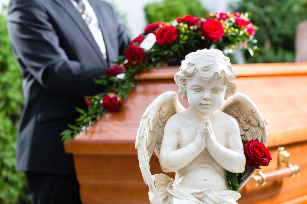 How A Funeral Home Can Help You Deal With A Devastating Loss