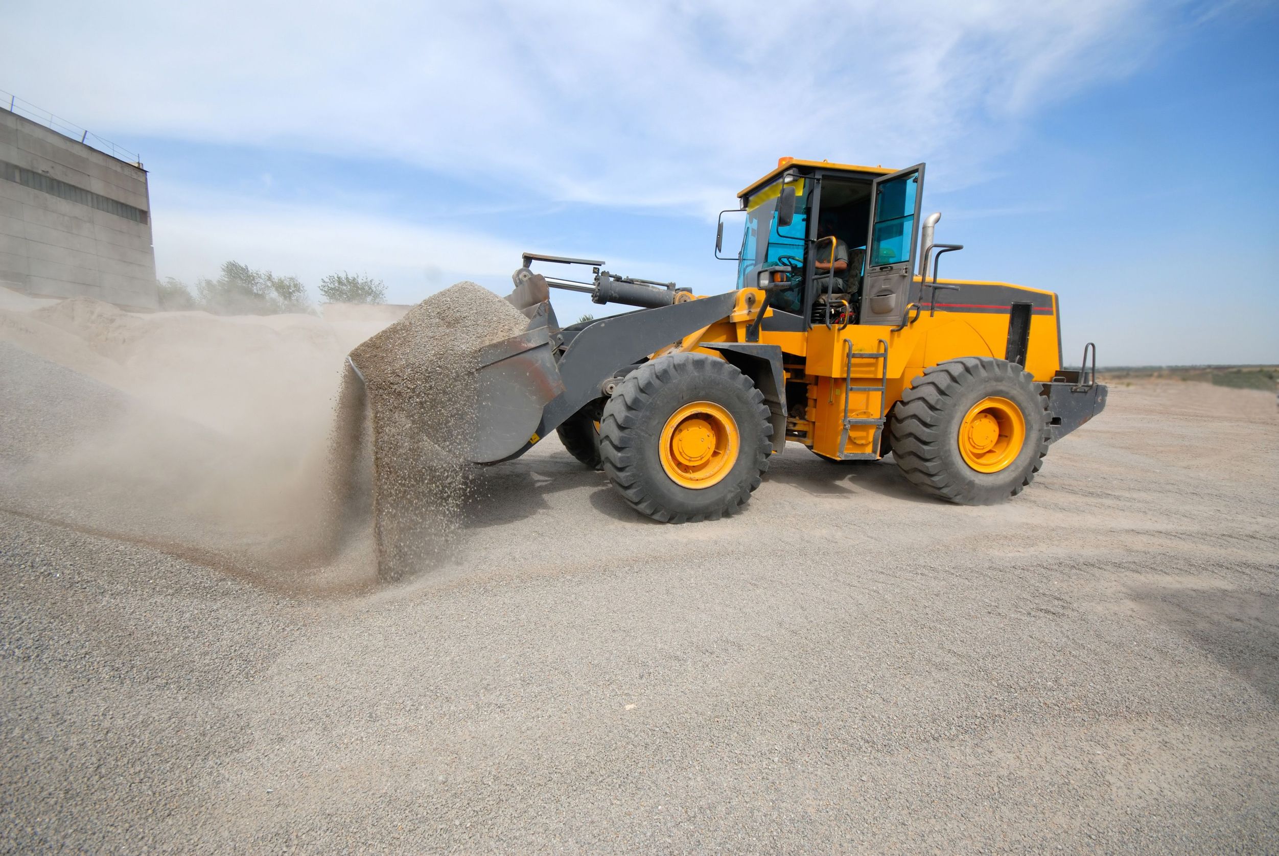 Signs You Need Dust Control in Palo Alto County